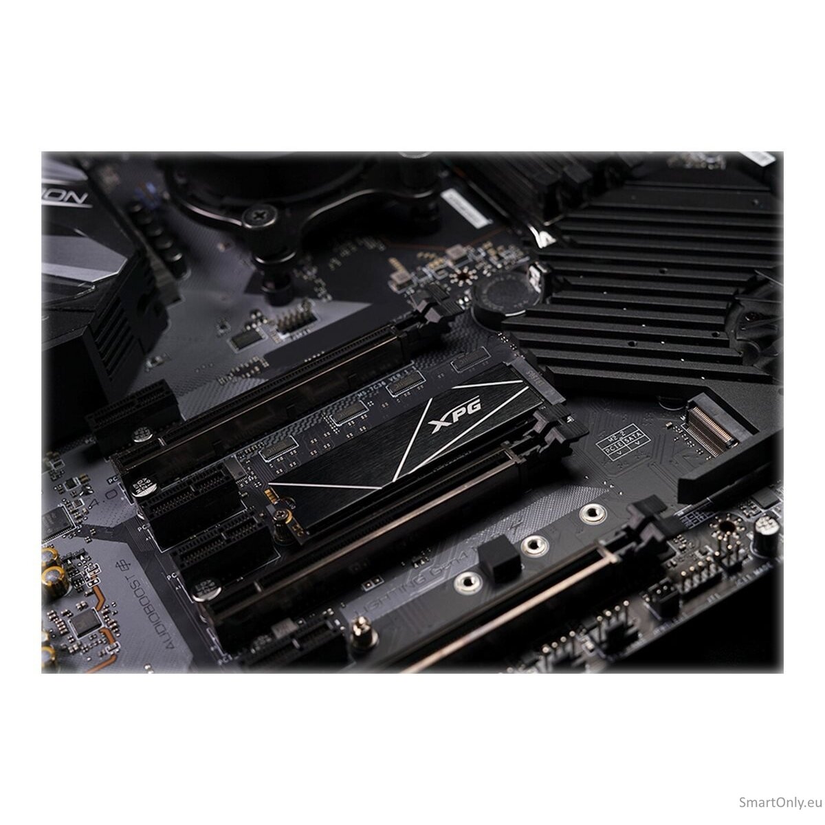 ADATA | XPG Gammix S70 BLADE | 1000 GB | SSD form factor M.2 2280 | Solid-state drive interface PCIe Gen4x4 | Read speed 7400 MB/s | Write speed 6400 MB/s 12 ADATA | XPG Gammix S70 BLADE | 1000 GB | SSD form factor M.2 2280 | Solid-state drive interface PCIe Gen4x4 | Read speed 7400 MB/s | Write speed 6400 MB/s 12