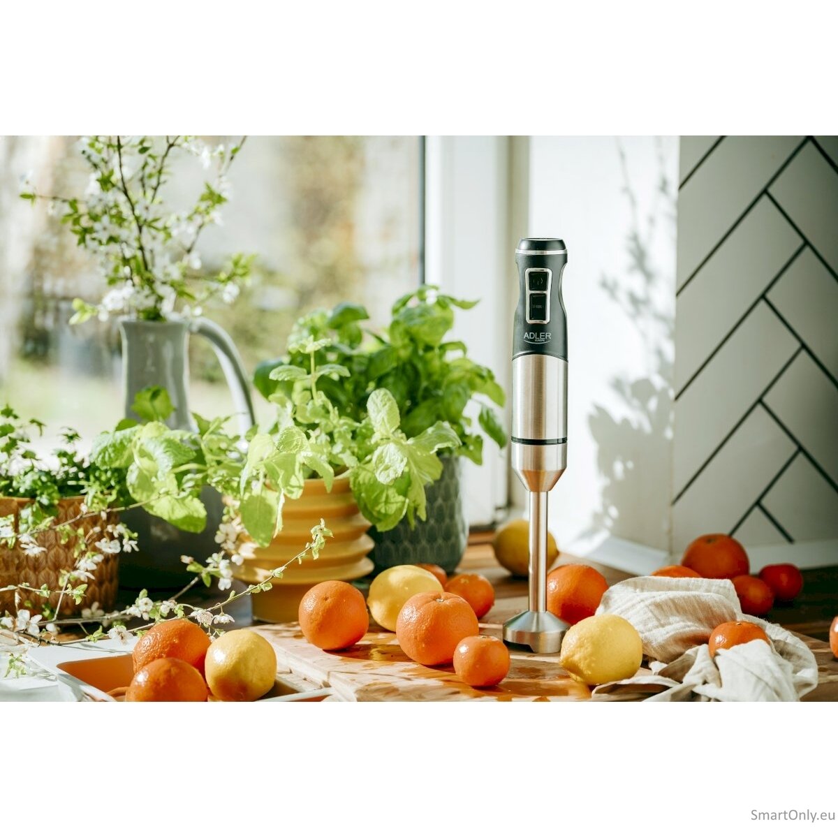Adler | Hand Blender | AD 4628 | Hand Blender | 1900 W | Number of speeds 1 | Turbo mode | Ice crushing | Stainless Steel/Black 7