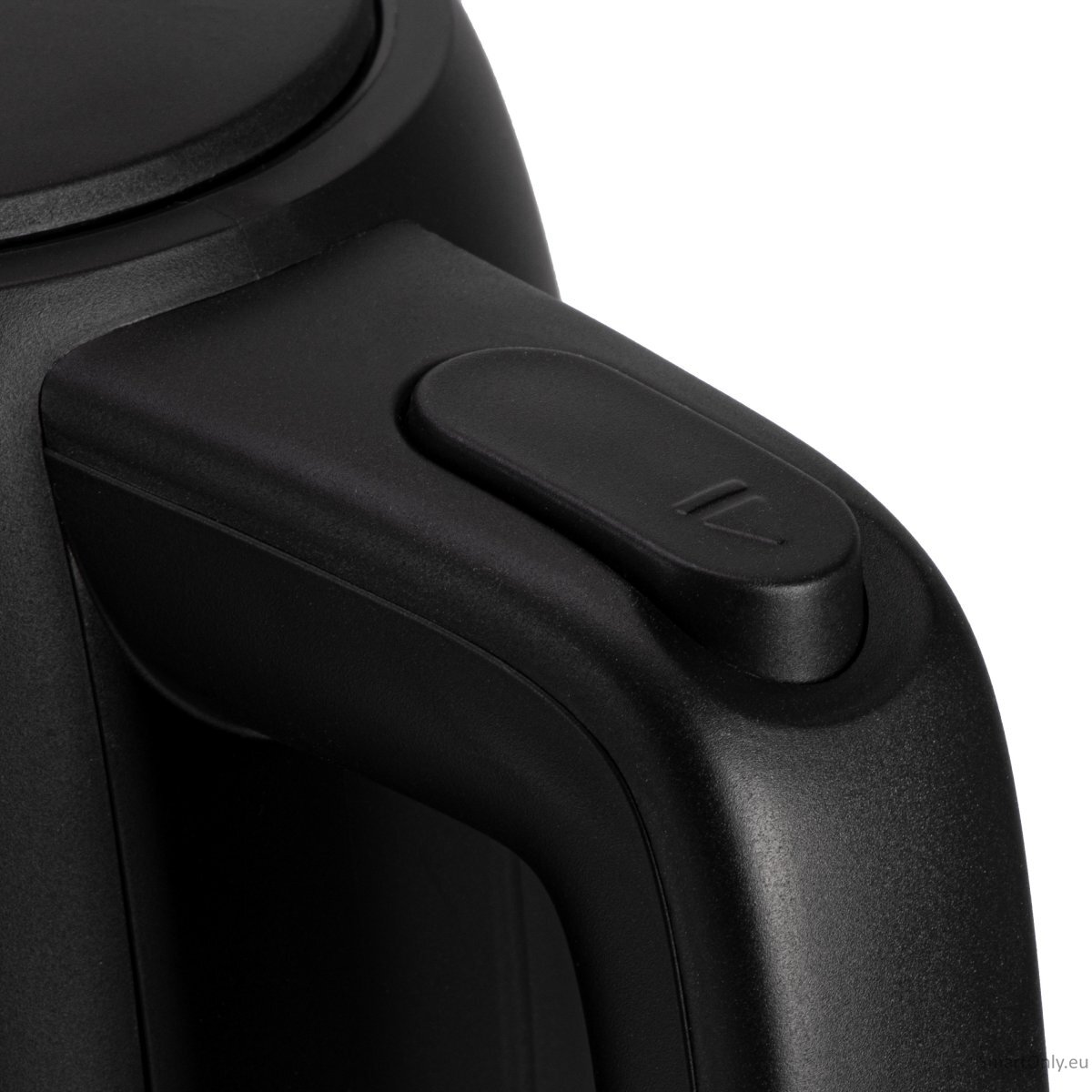 Adler Kettle | AD 1379b | Electric | 2200 W | 1.7 L | Polypropylene | 360° rotational base | Black 5 Adler Kettle | AD 1379b | Electric | 2200 W | 1.7 L | Polypropylene | 360° rotational base | Black 5