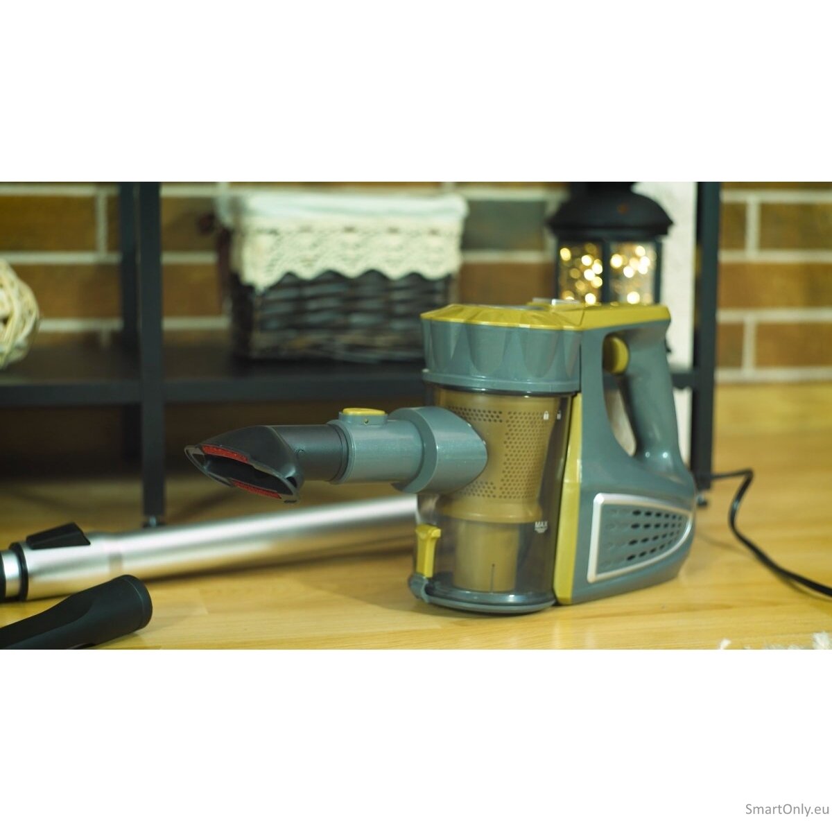 Adler Vacuum Cleaner | AD 7036 | Corded operating | Handheld | 800 W | 220-240 V | Operating radius 6 m | White | Warranty 24 month(s) 5 Adler Vacuum Cleaner | AD 7036 | Corded operating | Handheld | 800 W | 220-240 V | Operating radius 6 m | White | Warranty 24 month(s) 5