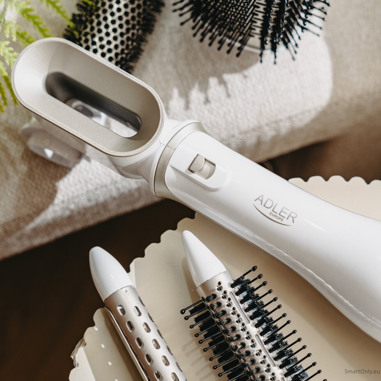 Adler 5-in-1 Curling Iron-Dryer | AD 2027 | Number of heating levels 2 | 1200 W | White/Champagne 12