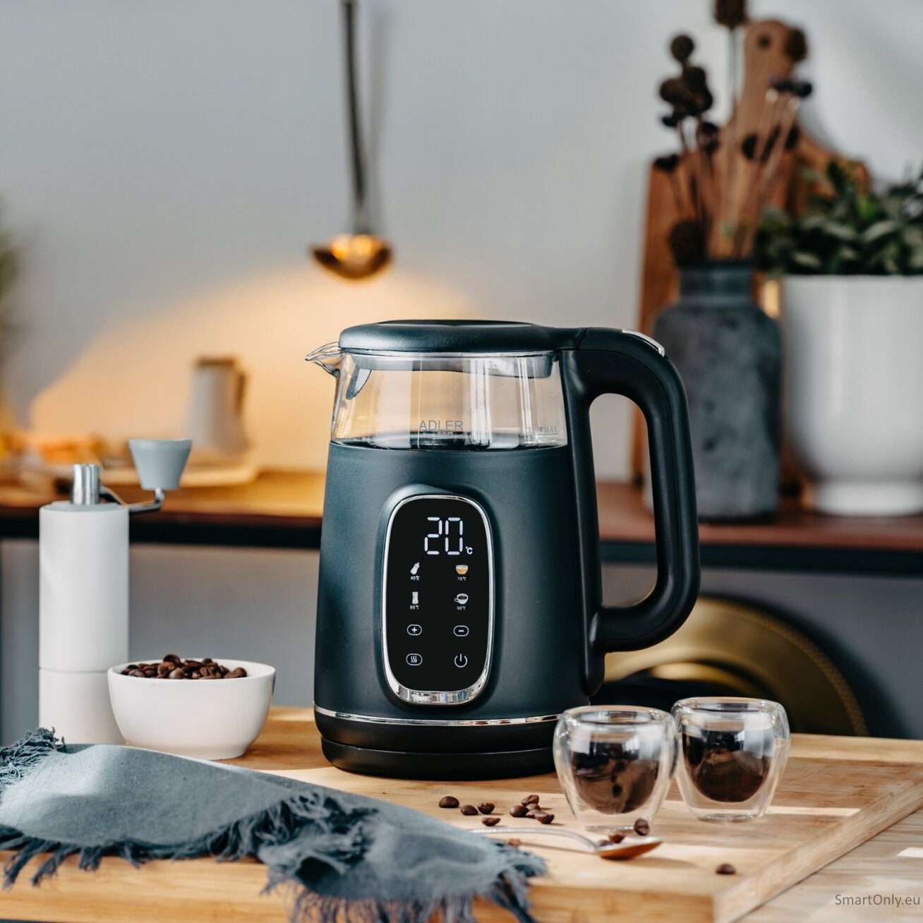 Adler Kettle with LED Display | AD 1305 | Electric | 2200 W | 1.7 L | Plastic | 360° rotational base | Black/Silver 8 Adler Kettle with LED Display | AD 1305 | Electric | 2200 W | 1.7 L | Plastic | 360° rotational base | Black/Silver 8