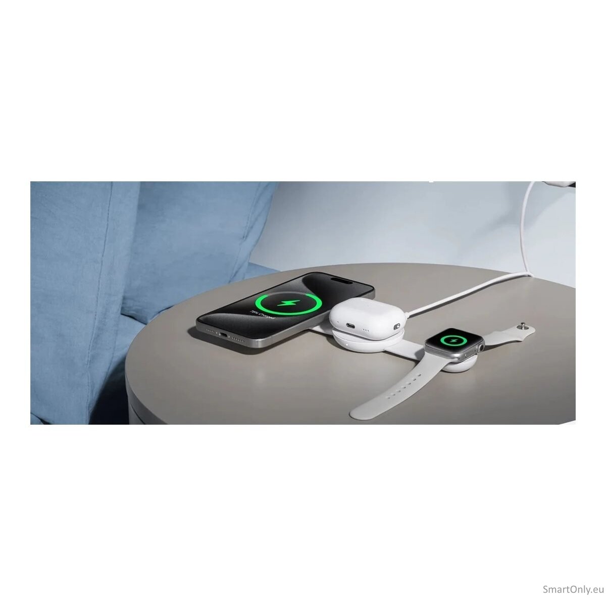Anker MagGo Wireless Charging Station (3-in-1, Foldable Pad), White 6 Anker MagGo Wireless Charging Station (3-in-1, Foldable Pad), White 6