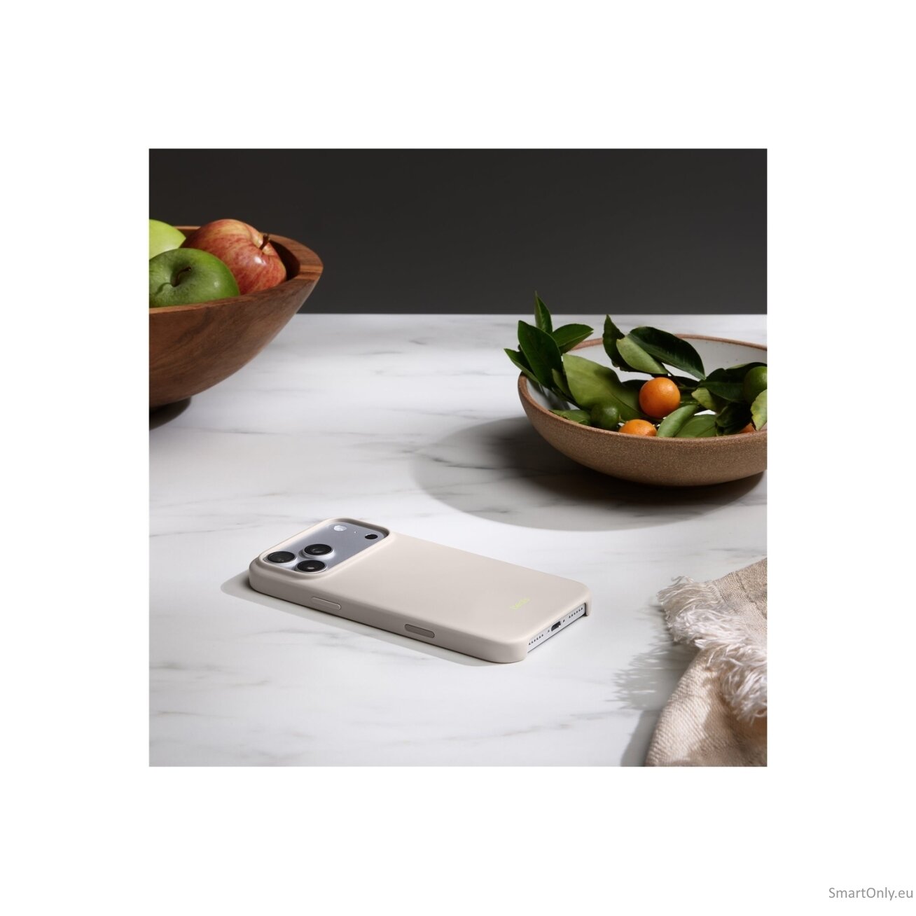 Apple iPhone 17 Pro Max Case with MagSafe and Camera Control — Lime Stone | Apple 2 Apple iPhone 17 Pro Max Case with MagSafe and Camera Control — Lime Stone | Apple 2