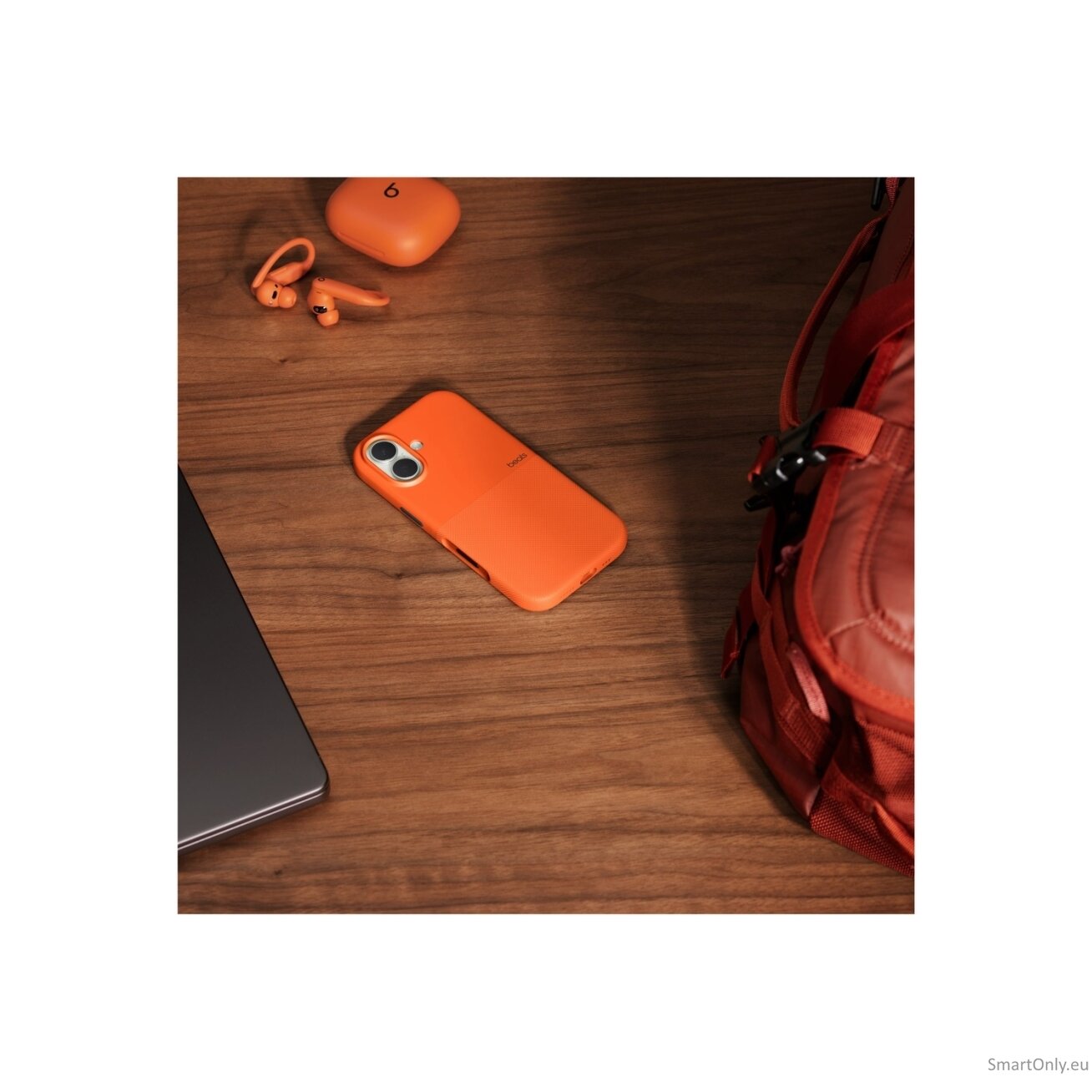 Apple iPhone 17 Rugged Case with MagSafe and Camera Control – Sierra Orange | Apple 2 Apple iPhone 17 Rugged Case with MagSafe and Camera Control – Sierra Orange | Apple 2