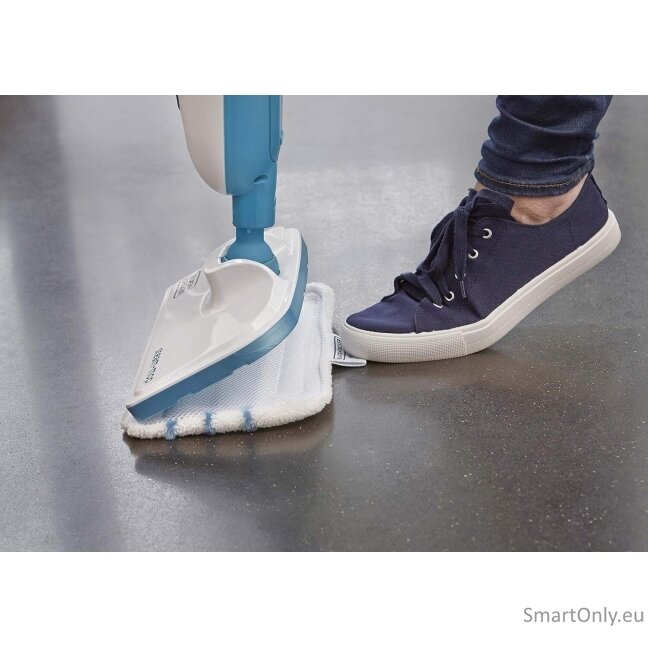 BLACK & DECKER Steam mop | FSM13E1-QS | Power 1300 W | Water tank capacity 0.38 L | White 2 BLACK & DECKER Steam mop | FSM13E1-QS | Power 1300 W | Water tank capacity 0.38 L | White 2