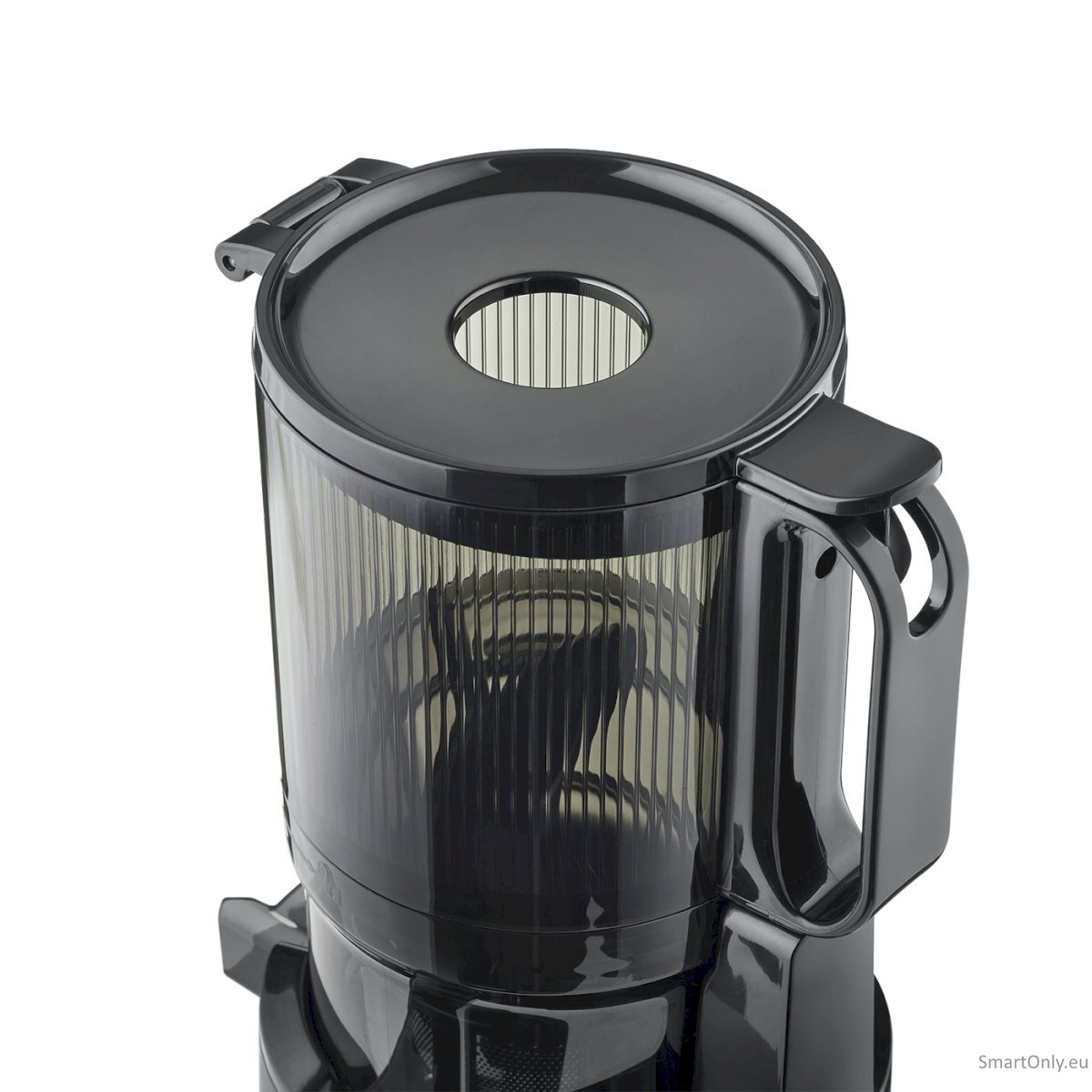 Caso | Design Slow Juicer | SJW 600 XL | Type Slow Juicer | Black | 250 W | Number of speeds 1 | 40 RPM 7 Caso | Design Slow Juicer | SJW 600 XL | Type Slow Juicer | Black | 250 W | Number of speeds 1 | 40 RPM 7
