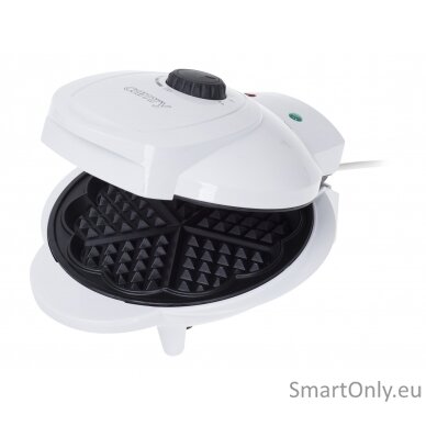Camry Waffle maker CR 3022 1000 W Number of pastry 5 Heart shaped White 2