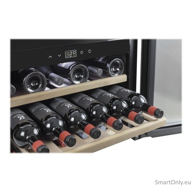 Caso | Wine cooler | WineSafe 18 EB | Energy efficiency class G | Built-in | Bottles capacity 18 bottles | Cooling type Compressor technology | Black 8