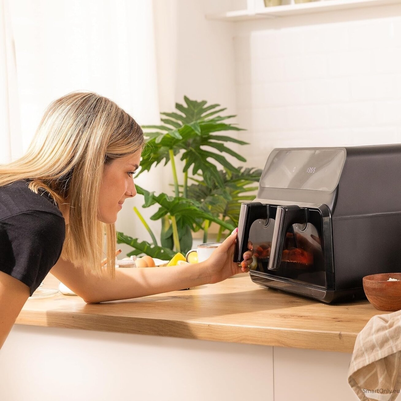Cecotec Double hot air fryer | Cecofry Advance 9000 Window | Power 2200 W | Capacity 9 L | Black 6 Cecotec Double hot air fryer | Cecofry Advance 9000 Window | Power 2200 W | Capacity 9 L | Black 6