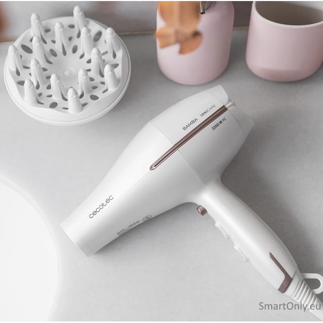 Cecotec Hair Dryer | IoniCare 5300 Maxi Aura | 2200 W | Number of temperature settings 3 | Ionic function | Diffuser nozzle | White 1