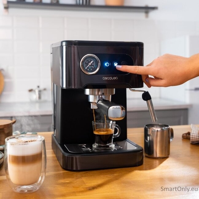 Cecotec Coffee machine | Power Espresso 20 Pro Latte | Pump pressure 20 bar | Built-in milk frother | Semi-automatic | Black | 1350 W 2 Cecotec Coffee machine | Power Espresso 20 Pro Latte | Pump pressure 20 bar | Built-in milk frother | Semi-automatic | Black | 1350 W 2