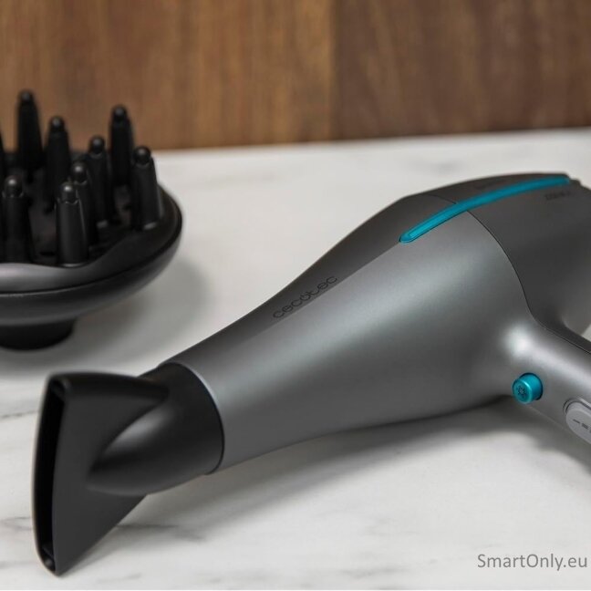 Cecotec Hair dryer | IoniCare 5300 Maxi Aura Black | 2200 W | Number of temperature settings 3 | Ionic function | Black/Grey | Diffuser nozzle 2 Cecotec Hair dryer | IoniCare 5300 Maxi Aura Black | 2200 W | Number of temperature settings 3 | Ionic function | Black/Grey | Diffuser nozzle 2