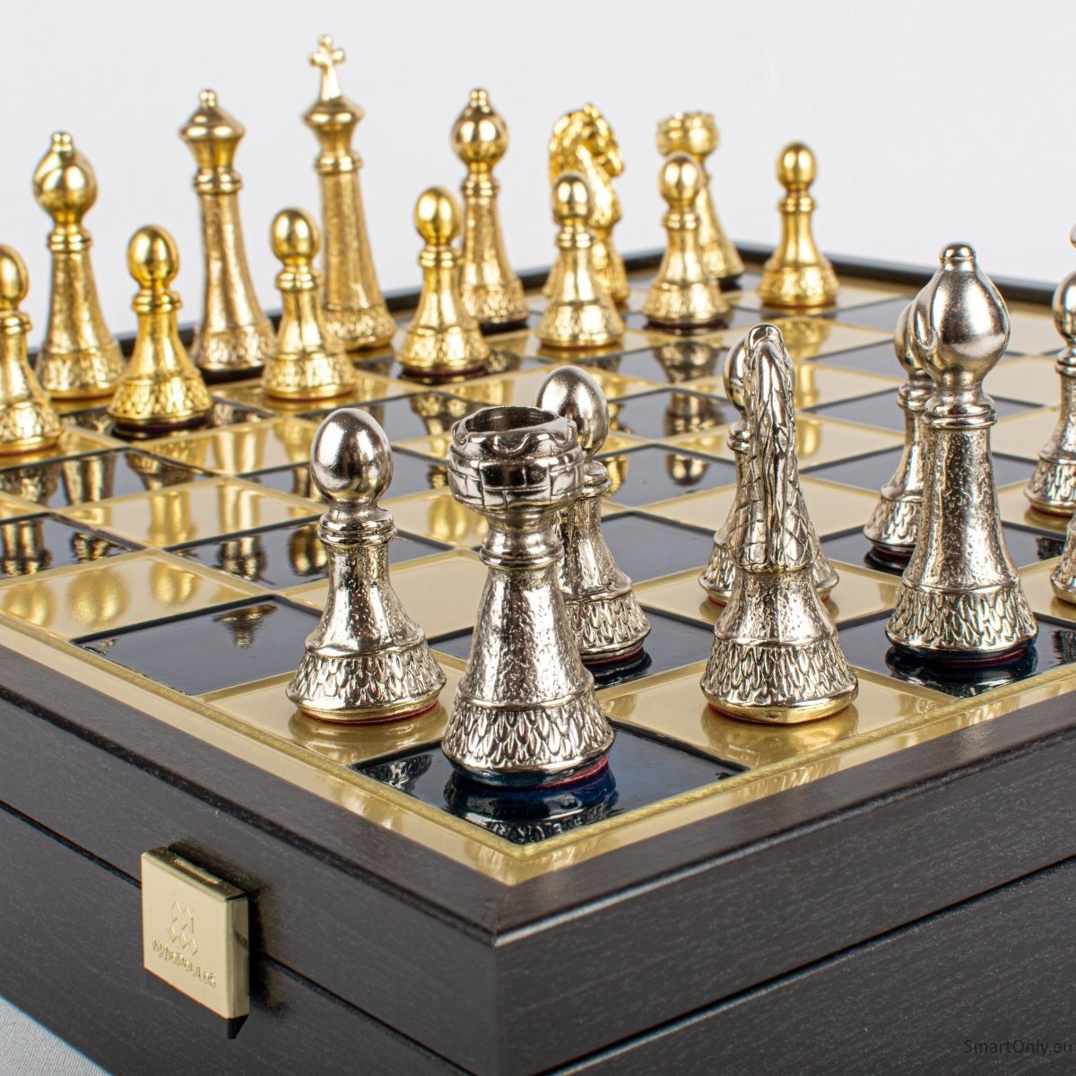 Classic Metal Staunton metal chess set with a 41cm board Manopoulos 4 Classic Metal Staunton metal chess set with a 41cm board Manopoulos 4