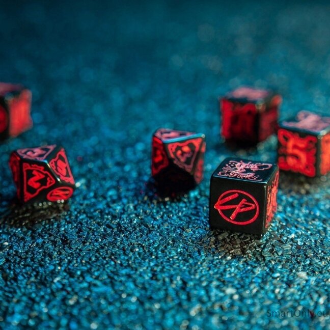 Cyberpunk RED Essential kauliukų rinkinys juodos ir raudonos spalvos 3 Cyberpunk RED Essential kauliukų rinkinys juodos ir raudonos spalvos 3