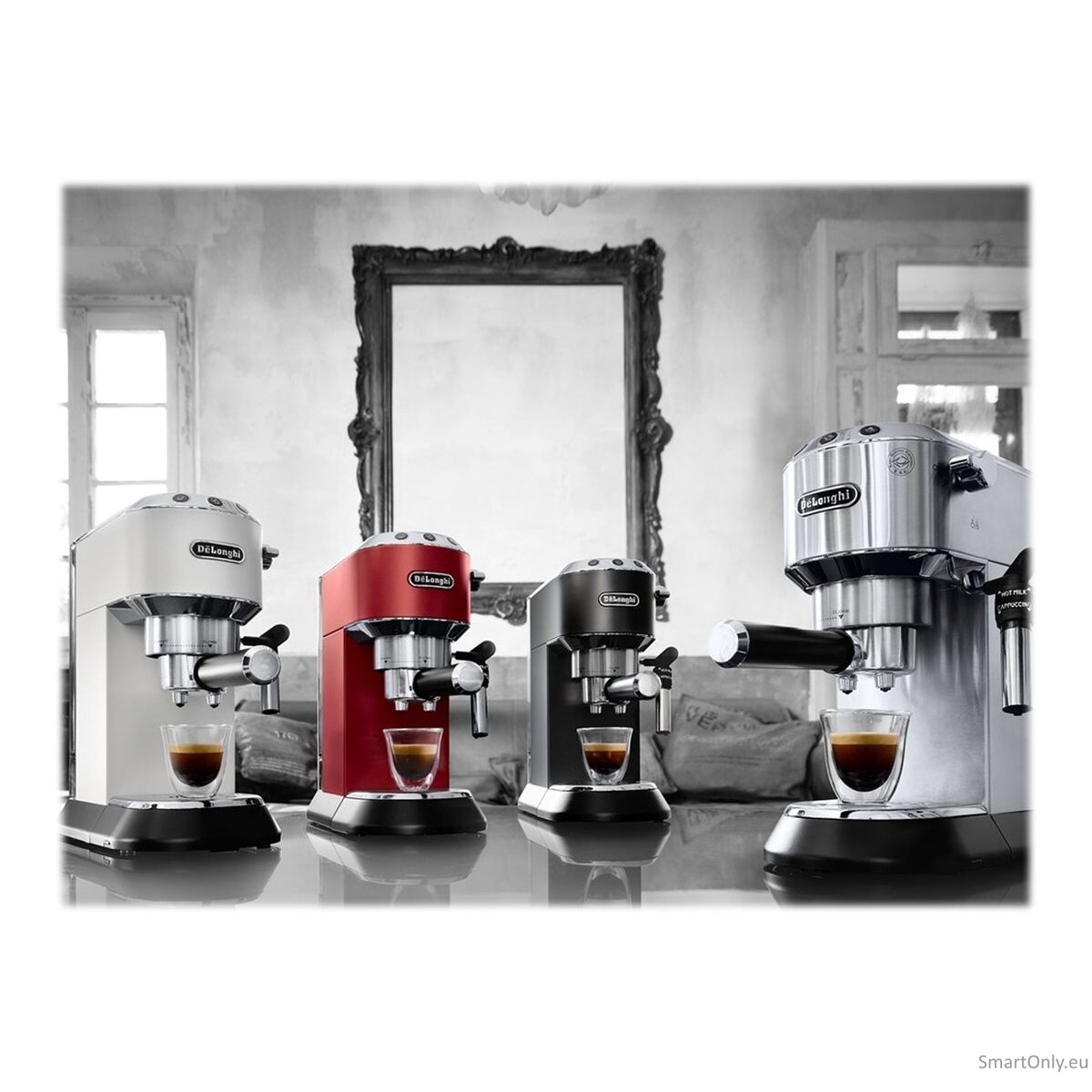 Delonghi | Dedica Pump Espresso | EC685W | Pump pressure 15 bar | Built-in milk frother | Semi-automatic | 1300 W | White 6 Delonghi | Dedica Pump Espresso | EC685W | Pump pressure 15 bar | Built-in milk frother | Semi-automatic | 1300 W | White 6
