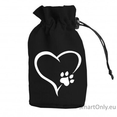 dogs-dice-pawch-kauliuku-maiselis-juodos-ir-baltos-sp-q-workshop