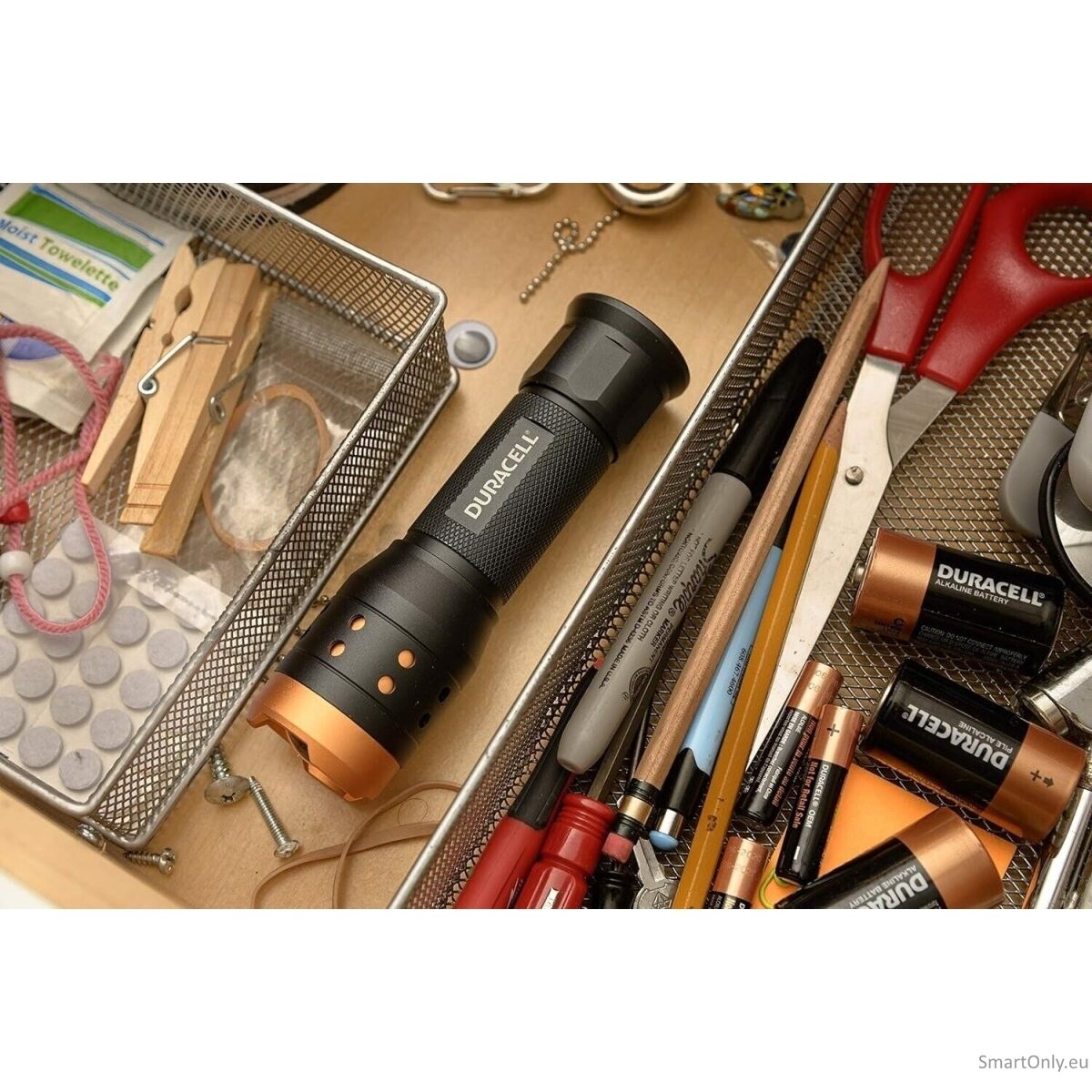 Duracell Aluminum Focusing LED Flashlight 550 Lumens 6 Duracell Aluminum Focusing LED Flashlight 550 Lumens 6