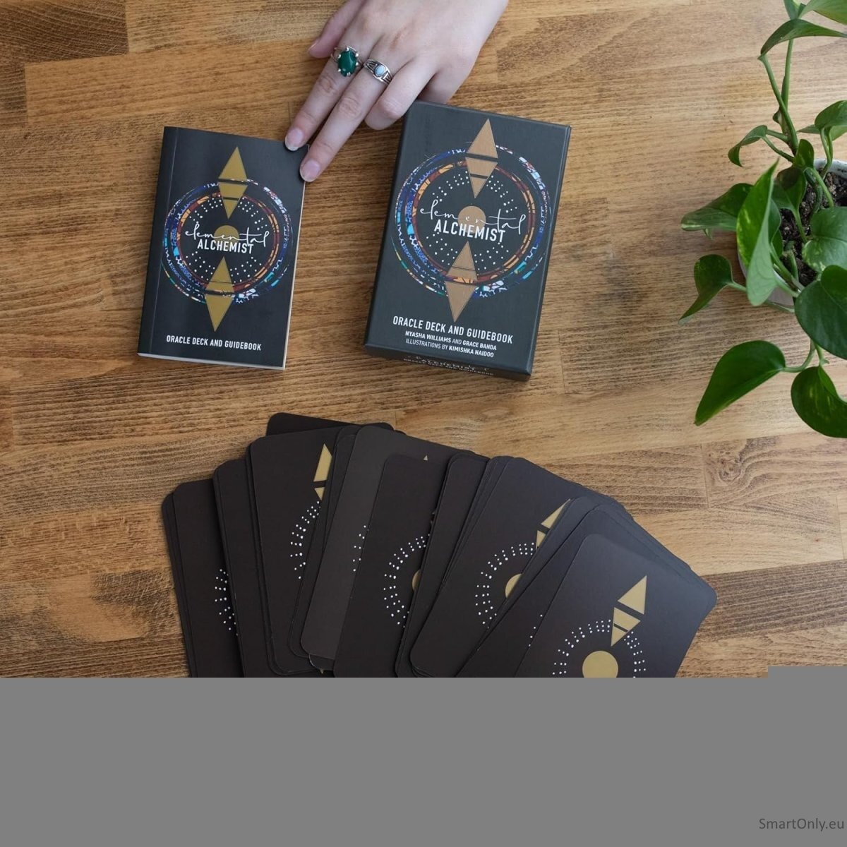 Elemental Alchemist Oracle kortos Andrews McMeel Publishing 9