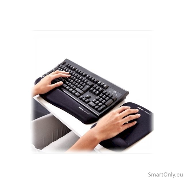 Fellowes | Mouse pad with wrist support PlushTouch | Mouse pad with wrist pillow | 238 x 184 x 25.4 mm | Black 2 Fellowes | Mouse pad with wrist support PlushTouch | Mouse pad with wrist pillow | 238 x 184 x 25.4 mm | Black 2
