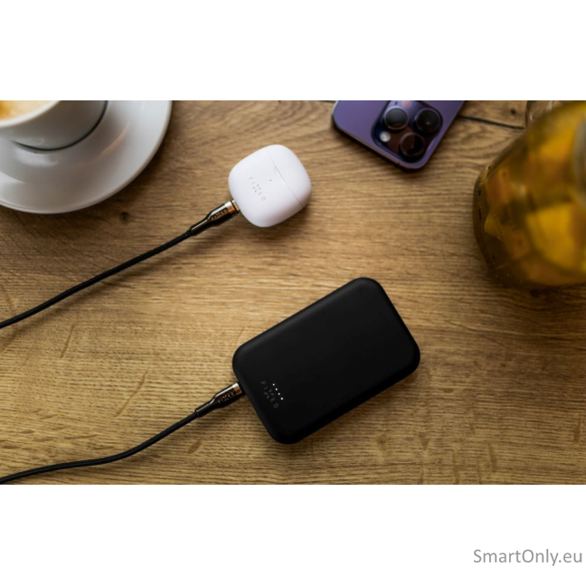 Fixed | MagZen (2nd gen.) with wireless charging and MagSafe support Power bank | FIXZENM2-10-BK | 10000 mAh | USB-C: 5V/2A, 9V/2.22A, 12V/1.67A (20W max) | Black 5 Fixed | MagZen (2nd gen.) with wireless charging and MagSafe support Power bank | FIXZENM2-10-BK | 10000 mAh | USB-C: 5V/2A, 9V/2.22A, 12V/1.67A (20W max) | Black 5