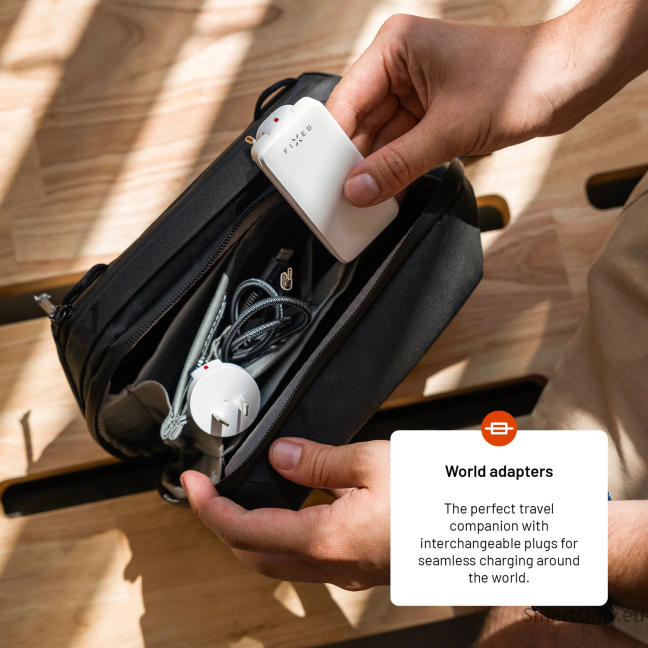 Fixed Slim Traveller 2xUSB-C Travel Charger with world adapters, GaN, 45W | White 3