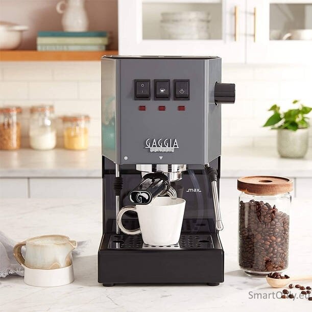 Gaggia | Coffee Maker | RI9481/16 Classic E24 | Pump pressure 15 bar | Built-in milk frother | Semi-automatic | Industrial Grey 1 Gaggia | Coffee Maker | RI9481/16 Classic E24 | Pump pressure 15 bar | Built-in milk frother | Semi-automatic | Industrial Grey 1