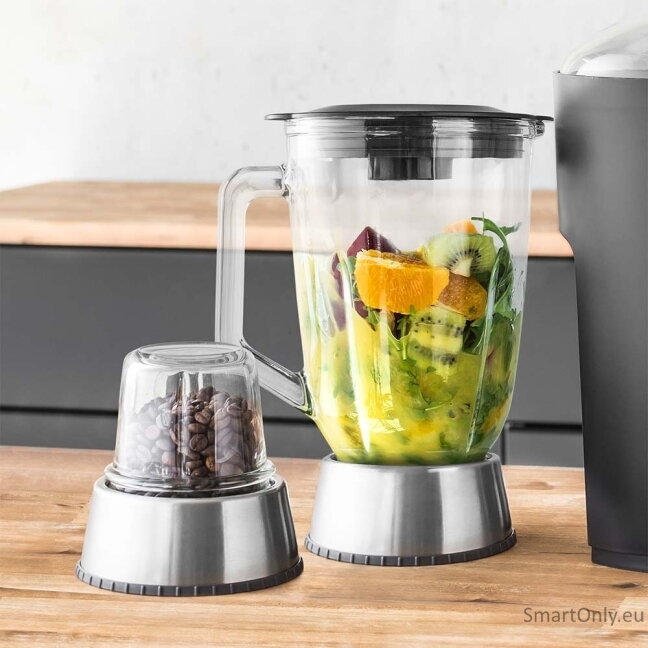 Gastroback Design Multi Juicer Digital Pro | 40153 | Type Multi juicer | Stainless steel/Black | 1500 W | Extra large fruit input | Number of speeds 5 6