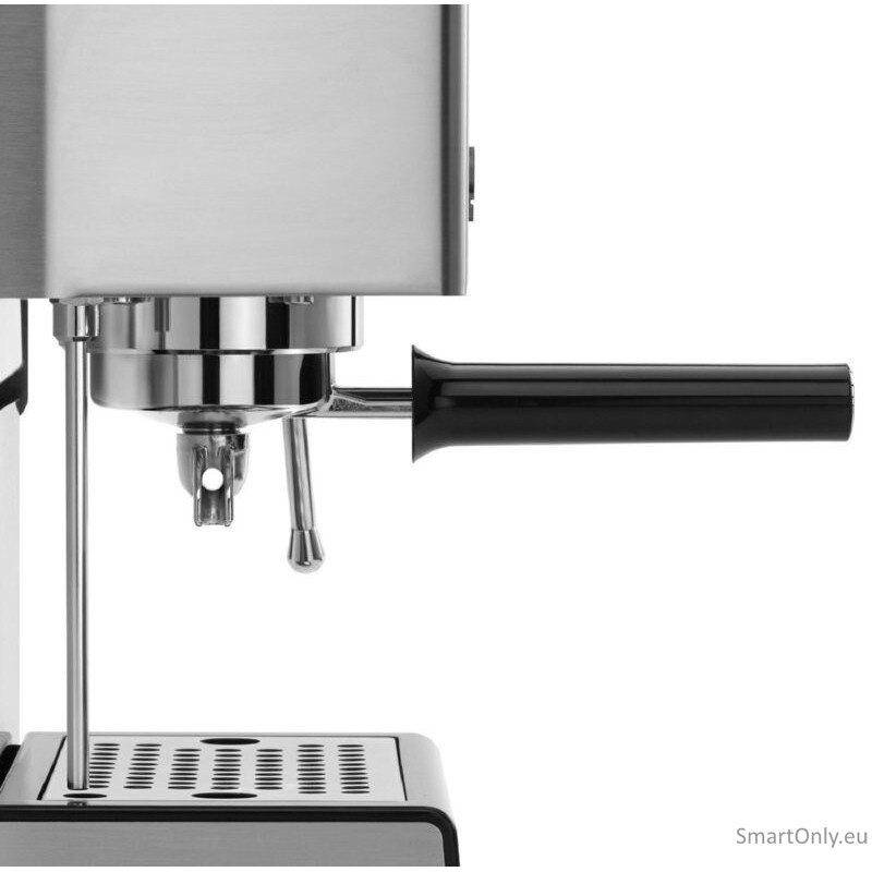 Gaggia | Coffee Maker | RI9481/11 Classic E24 | Pump pressure 15 bar | Built-in milk frother | Semi-automatic | Brushed Stainless Steel 4 Gaggia | Coffee Maker | RI9481/11 Classic E24 | Pump pressure 15 bar | Built-in milk frother | Semi-automatic | Brushed Stainless Steel 4