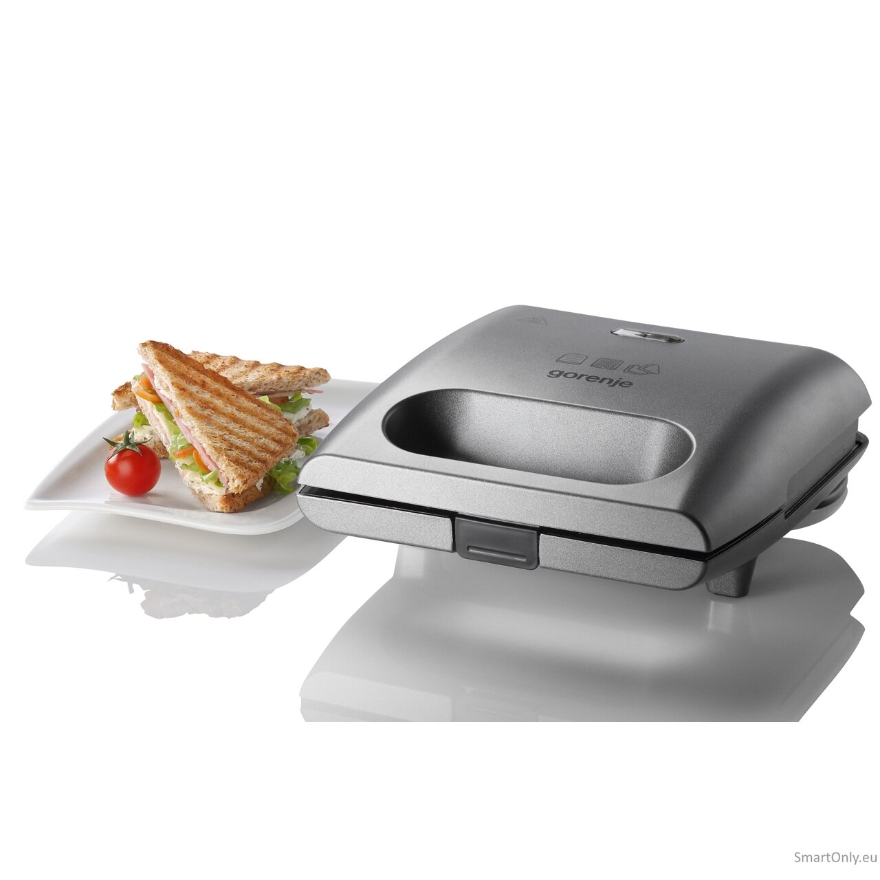 Gorenje | Sandwich maker | SM703GCG | 700 W | Number of plates 3 | Number of pastry 2 | Grey 2