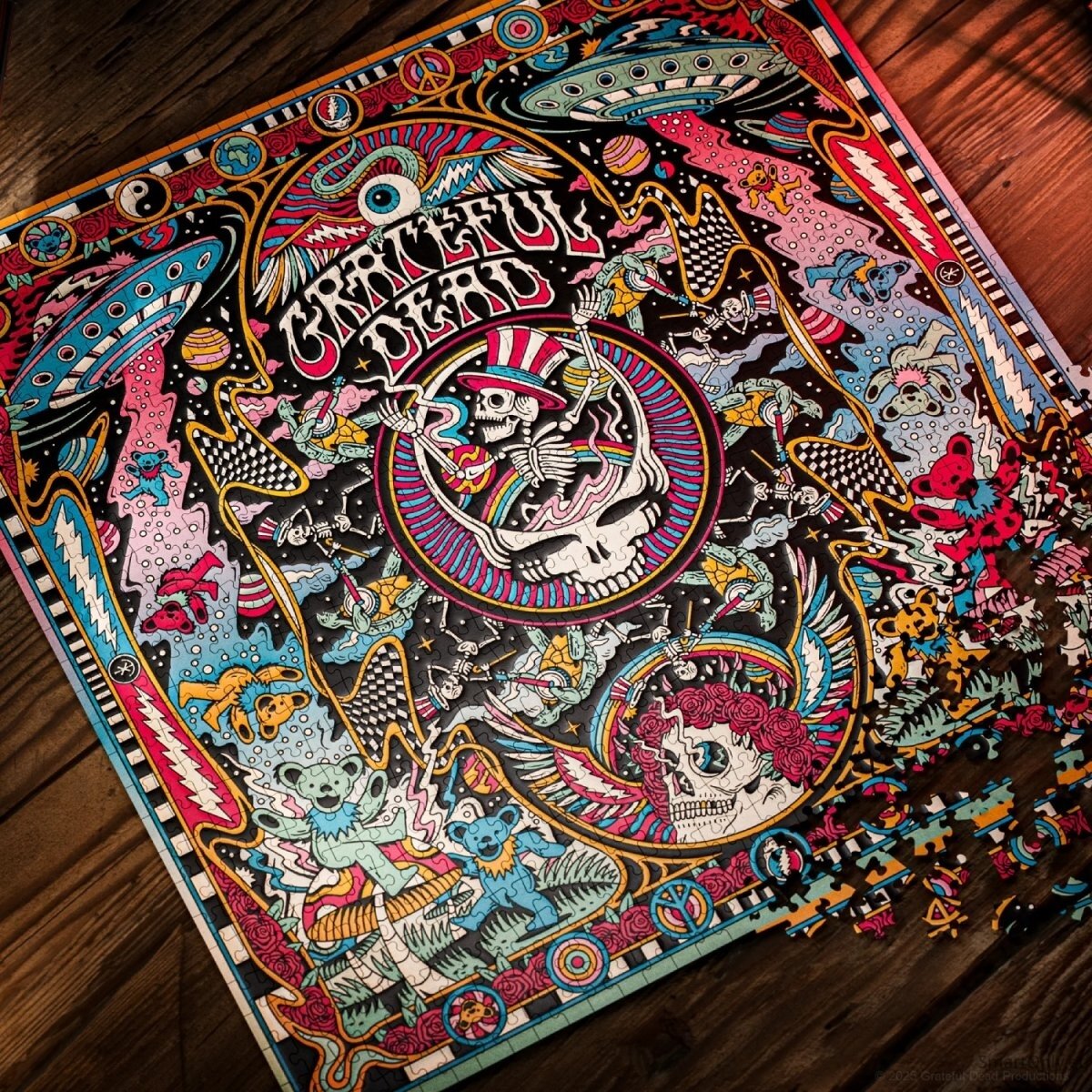 Grateful Dead dėlionė 1000 detalių Theory11 5