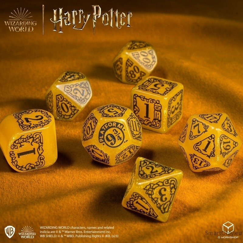 Harry Potter. Hufflepuff Modern Dice kauliukų rinkinys (geltonos sp.) 5 Harry Potter. Hufflepuff Modern Dice kauliukų rinkinys (geltonos sp.) 5