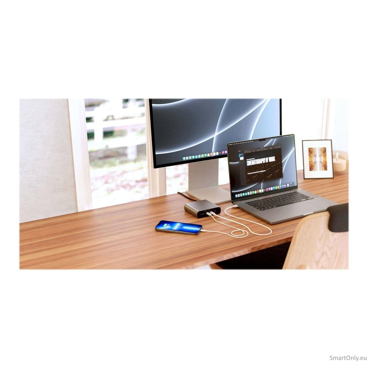 Hyper Hyperjuice 245 W 4 USB-C PD Port GaN Charger - EU / UK Cord 4 Hyper Hyperjuice 245 W 4 USB-C PD Port GaN Charger - EU / UK Cord 4