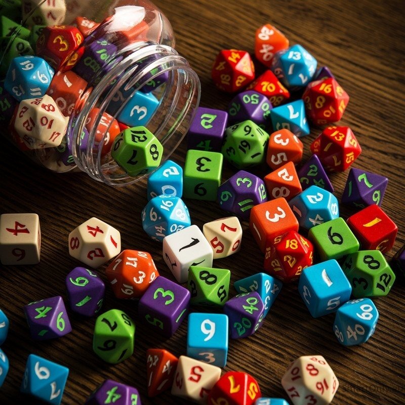 Klasikinių RPG Kauliukų rinkinys 80 vnt. Q-workshop 2