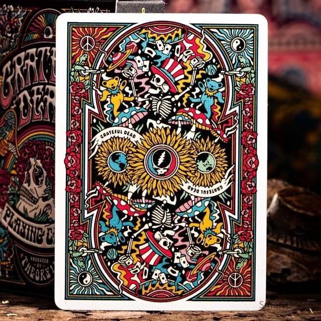 Kosmetinis defektas Grateful Dead žaidimo kortos Theory11 5 Kosmetinis defektas Grateful Dead žaidimo kortos Theory11 5