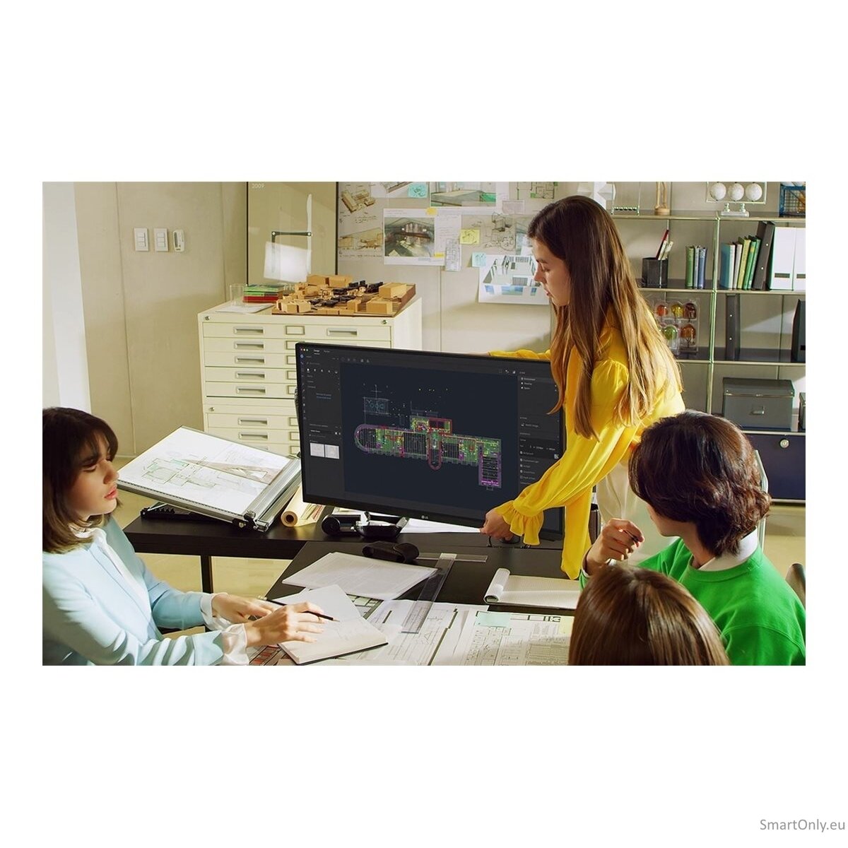 LG | 32UN880K-B | 32 " | IPS | 16:9 | 60 Hz | 5 ms | 3840 x 2160 pixels | 350 cd/m² | HDMI ports quantity 2 18