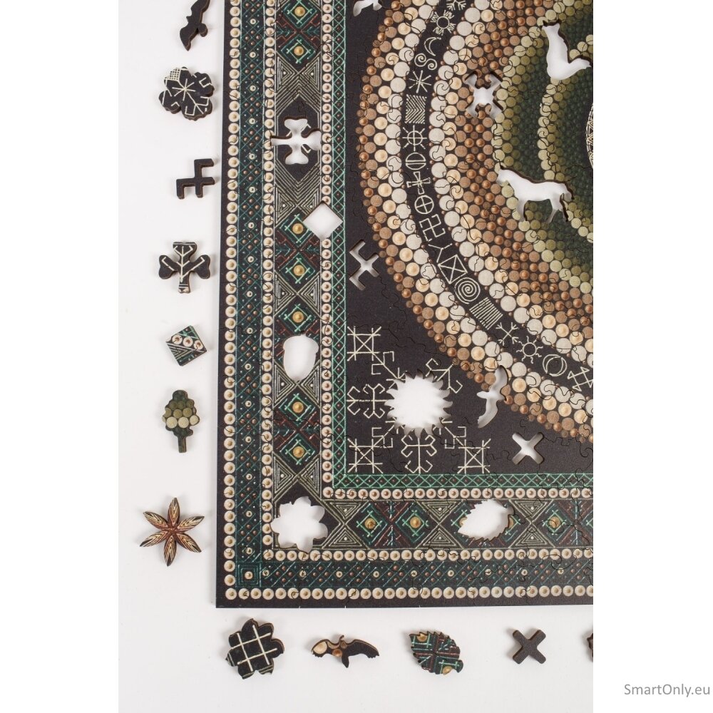 Mandala BALTŲ SAULĖ Medinė Dėlionė (360 detalių) Fantasy Puzzles 4