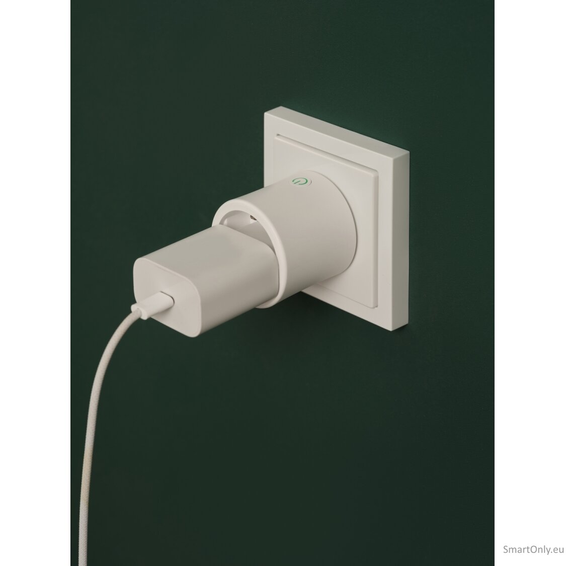 Osram SMART+ MATTER Plug EU White | White 3