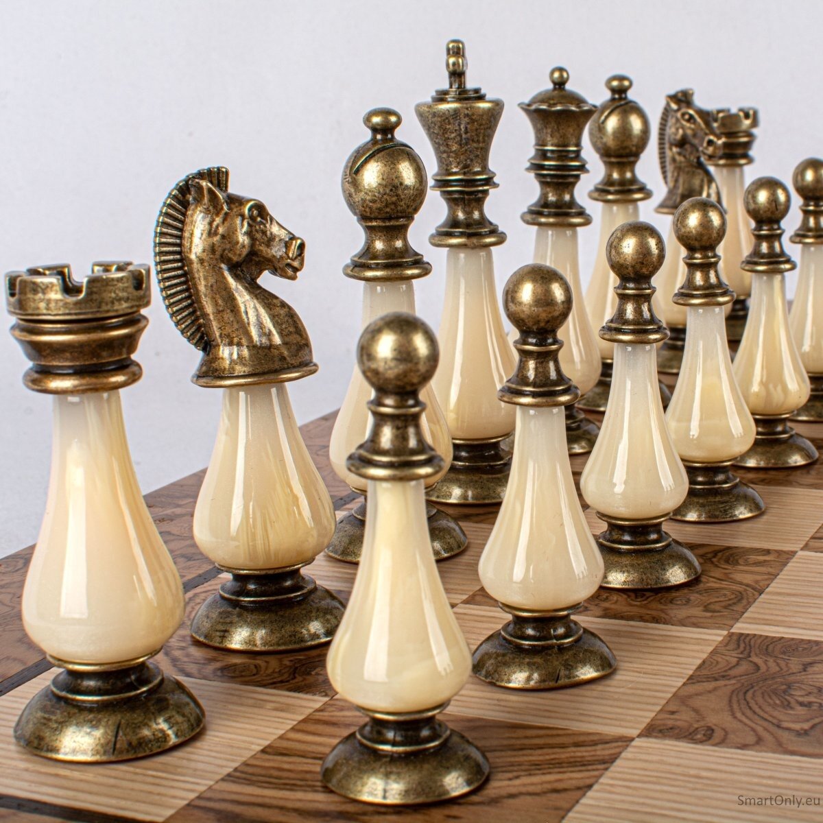 Pearl/Metal style Šachmatų rinkinys 50x50cm Riešutas /Ąžuolas Manopoulos 10