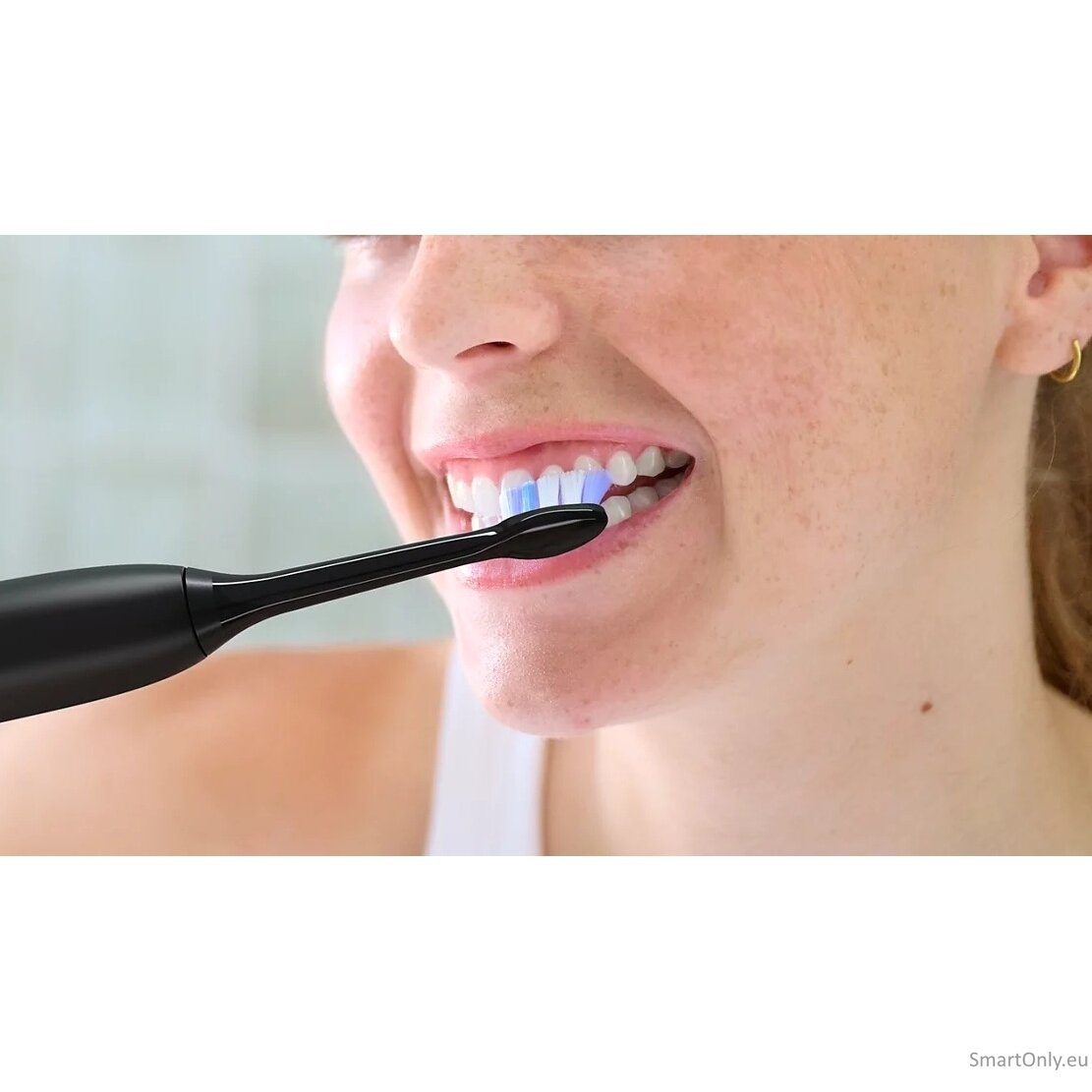 Philips Replacement brush heads | HX6052/88 Sonicare Sensitive | Heads | For adults | Number of brush heads included 2 | Black 3