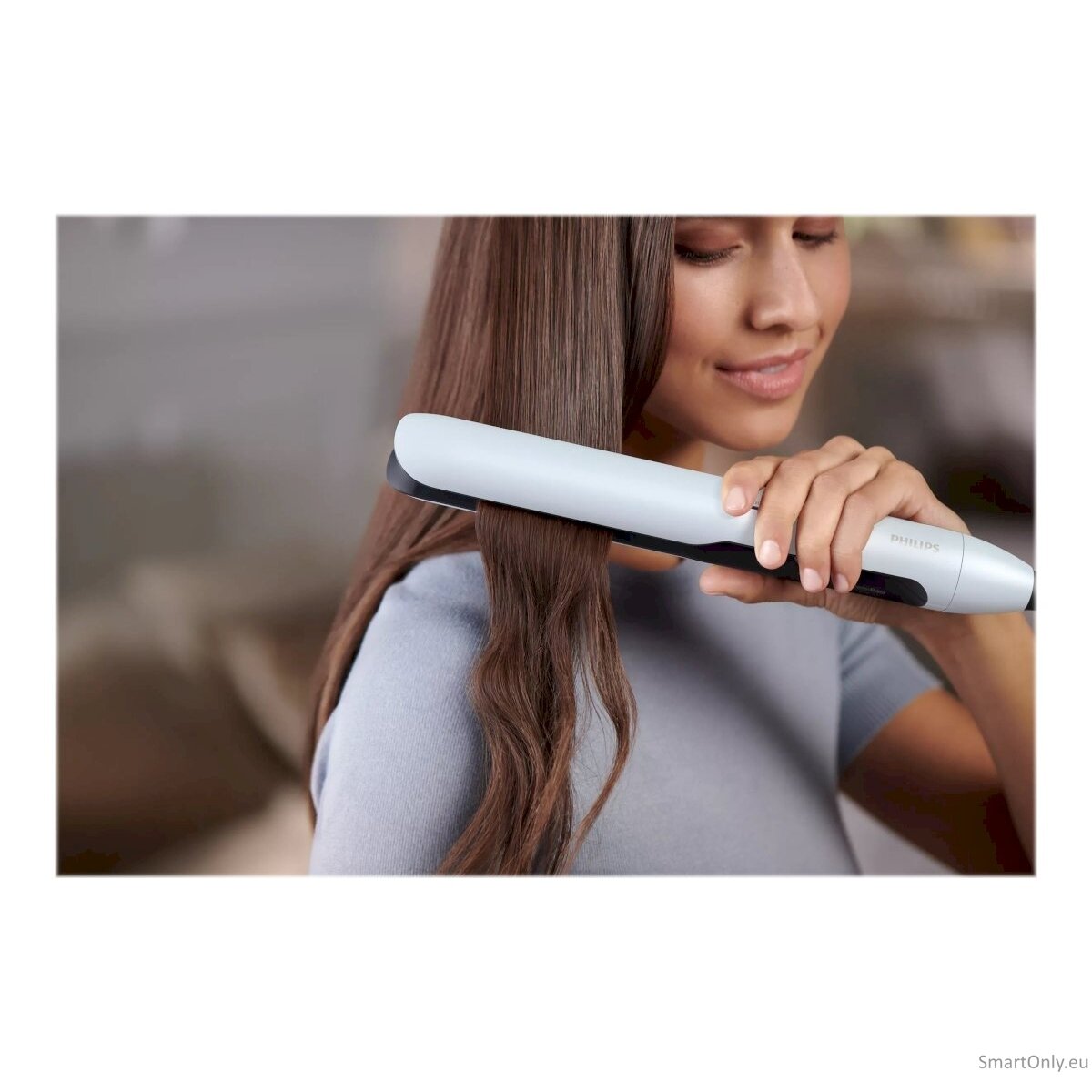 Philips Hair Straitghtener BHS520/00 Ceramic heating system, Ionic function, Display LED, Temperature (max) 230 °C, Number of heating levels 12, Pale Blue 8 Philips Hair Straitghtener BHS520/00 Ceramic heating system, Ionic function, Display LED, Temperature (max) 230 °C, Number of heating levels 12, Pale Blue 8