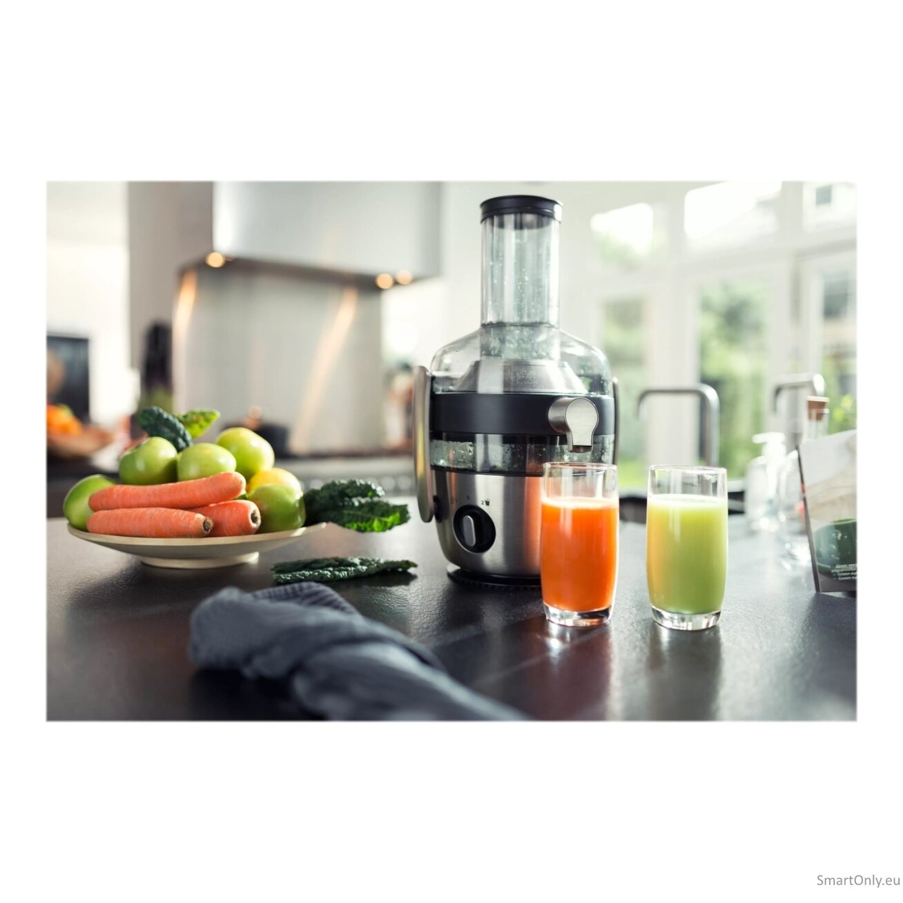 Philips | Juicer | HR1922/21 Avance collection | Type Juicer maker | Stainless steel | 1200 W | Number of speeds 2 | 9500 RPM 9 Philips | Juicer | HR1922/21 Avance collection | Type Juicer maker | Stainless steel | 1200 W | Number of speeds 2 | 9500 RPM 9