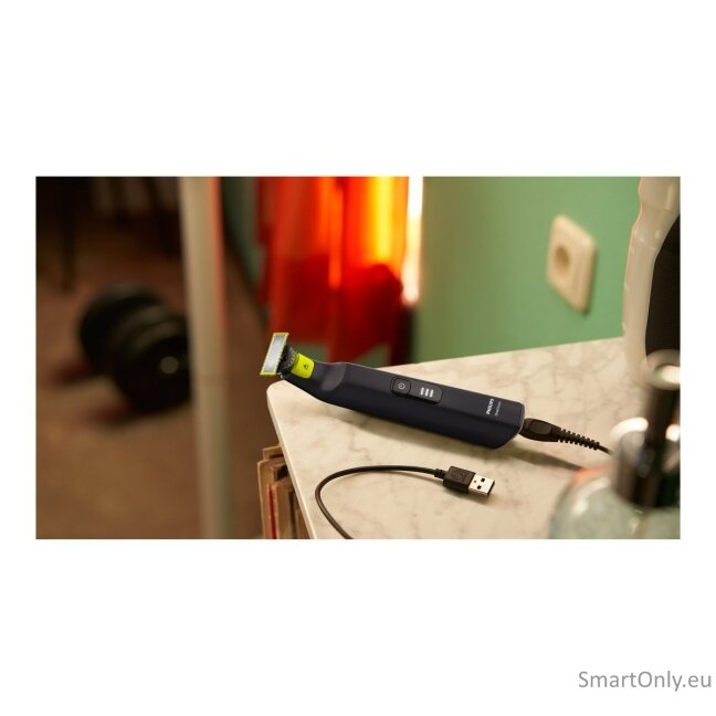 Philips Face and Body Shaver | QP6542/15 OneBlade Pro 360 | Operating time (max) 90 min | Wet & Dry | Lithium Ion | Black 10