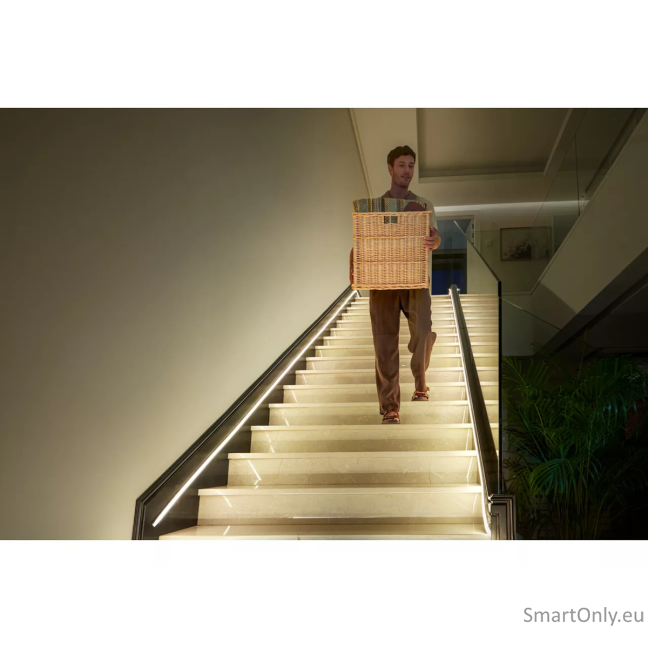 Philips Hue OmniGlow strip light 5m EMEA 4