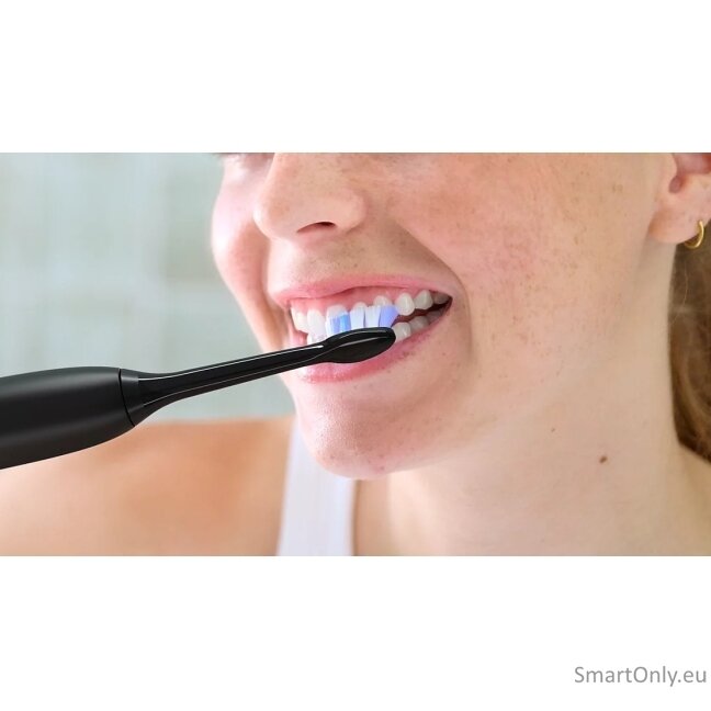 Philips Replacement brush heads | HX6052/88 Sonicare Sensitive | Heads | For adults | Number of brush heads included 2 | Black 3 Philips Replacement brush heads | HX6052/88 Sonicare Sensitive | Heads | For adults | Number of brush heads included 2 | Black 3