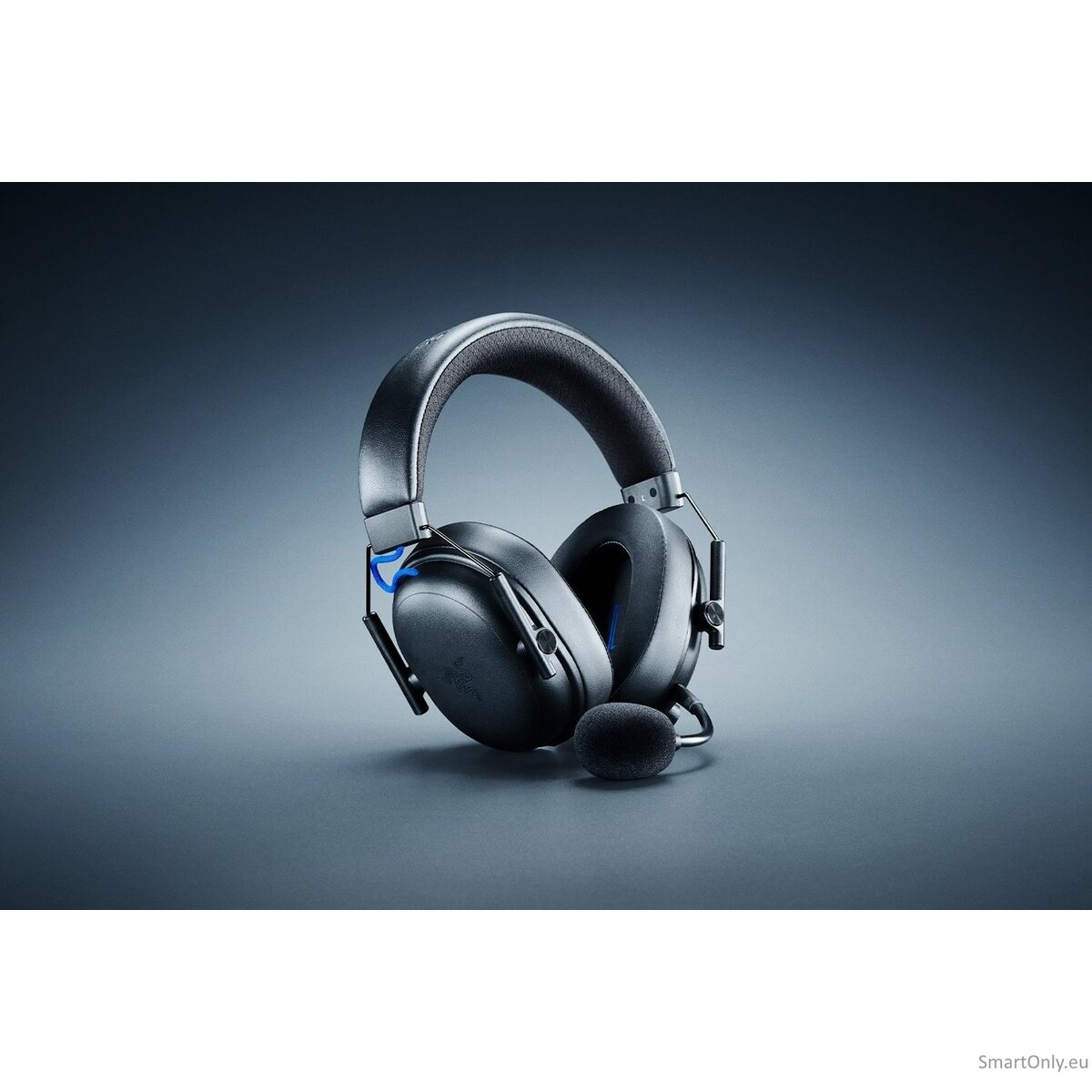 Razer | BlackShark V3 for PlayStation | Bluetooth | Over-Ear | Microphone | Wireless | Black 6