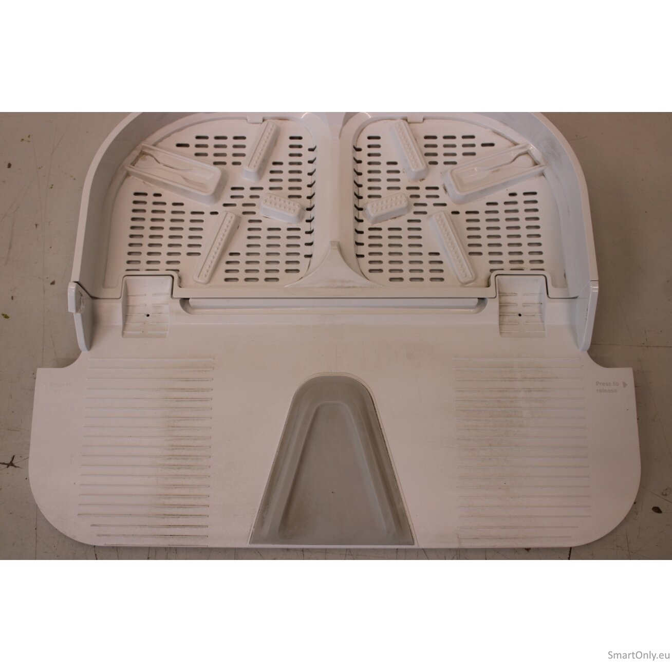 SALE OUT. Midea V12 Robot Vacuum Cleaner, White | Midea | Robot Vacuum Cleaner | V12 | Wet&Dry | 5200 mAh | Dust capacity 3 L | 5000 Pa | White | Battery warranty 20 month(s) | DAMAGED PACKAGING AND PAINT, MISSING INNER PACKAGING, SCRATCHED, DIRTY | 24 mo 10 SALE OUT. Midea V12 Robot Vacuum Cleaner, White | Midea | Robot Vacuum Cleaner | V12 | Wet&Dry | 5200 mAh | Dust capacity 3 L | 5000 Pa | White | Battery warranty 20 month(s) | DAMAGED PACKAGING AND PAINT, MISSING INNER PACKAGING, SCRATCHED, DIRTY | 24 mo 10