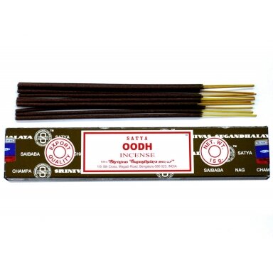 satya-smilkalai-oodh