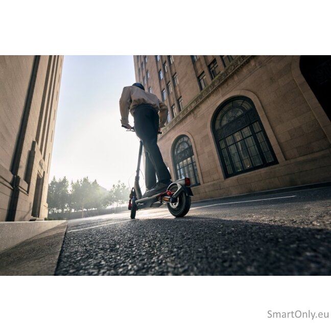 Segway | F3 E | eKickScooter | 1000 W | Up to 25 km/h | 10 " | Black 8 Segway | F3 E | eKickScooter | 1000 W | Up to 25 km/h | 10 " | Black 8