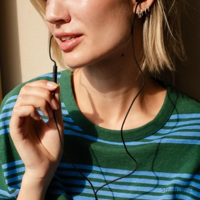 Sudio Earbuds | V3 | USB-C | In-ear | Microphone | Dusty Black 3 Sudio Earbuds | V3 | USB-C | In-ear | Microphone | Dusty Black 3